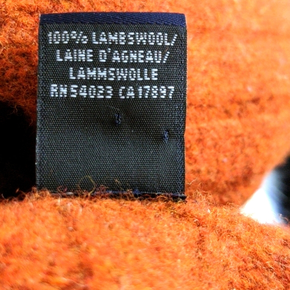 3 for$30 Gap- Cropped lambswool Sweater - Picture 5 of 5